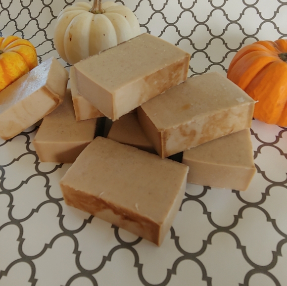 handcrafted vegan soap - Picture 2 of 4